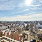 Sloneczny Z Pieknym Widokiem, Balkon & Parking By Renters