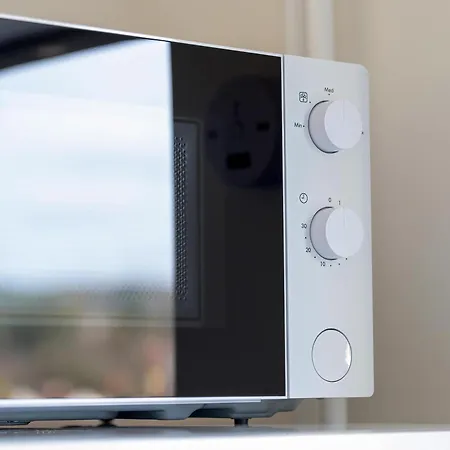 Sloneczny Z Pieknym Widokiem, Balkon & Parking By Renters דירה *