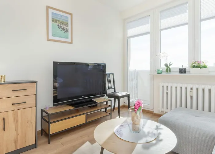 Appartement Sloneczny Z Pieknym Widokiem, Balkon & Parking By Renters *